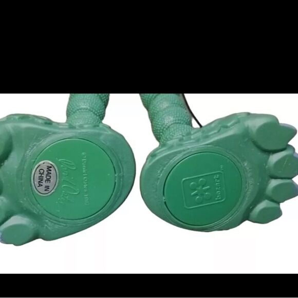 Dunstan the Dragon marionette puppet - Picture 6 of 12